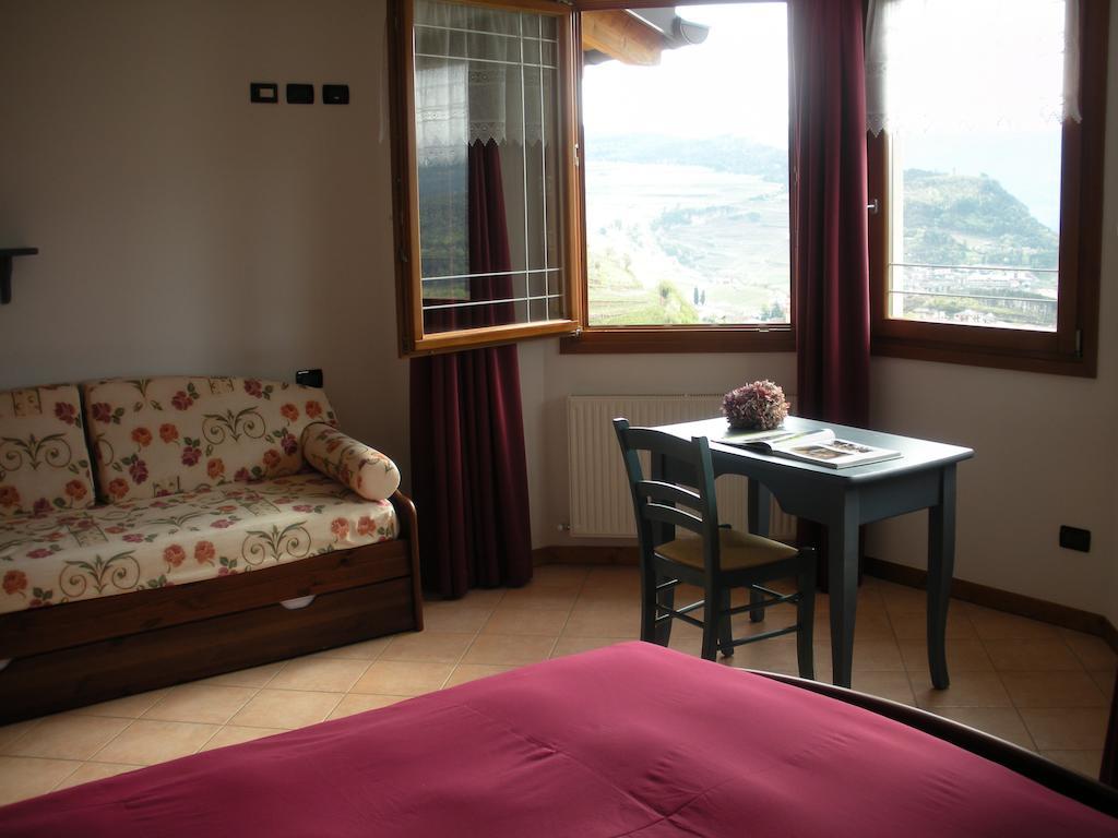 הוילה Giovo Agritur Maso Pomarolli חדר תמונה