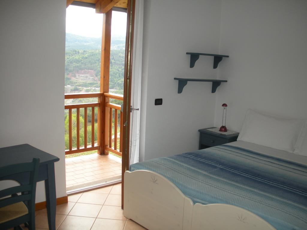 הוילה Giovo Agritur Maso Pomarolli חדר תמונה